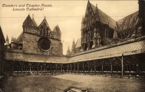 Ak Lincoln Lincolnshire England, Cloisters and Chapter House, Lincoln Cathedral,  Architektur