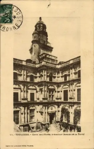 Ak Toulouse Haute Garonne,  Cour de l'Hôtel d'Assezat, Fotografie, 