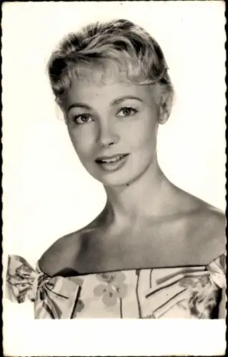Ak Schauspielerin Dany Robin, Portrait