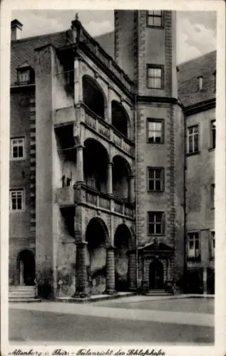 Ak Altenburg in Thüringen,  Teilansicht des Schloßholes, Schwarz-Weiß-Foto