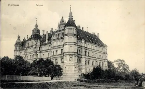 Ak Güstrow in Mecklenburg, Schloss   Architektur, 