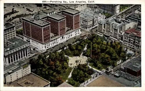 Ak Los Angeles Kalifornien USA, Pershing Square,  Luftaufnahme, Park, Gebäude