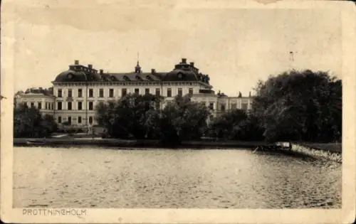 Ak Drottningholm Schweden,  Wasseransicht, s Gebäude