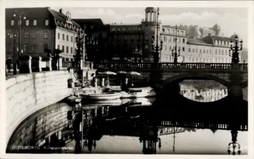 Ak Göteborg Schweden, Schweden,  Kungsportsbron, Brücke, Boote, Wasser