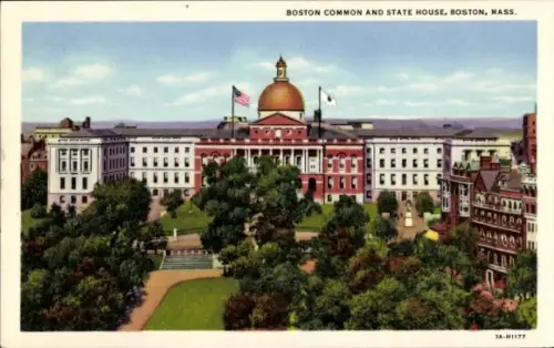 Ak Boston Massachusetts USA, Boston Common, State House,  Gebäude, amerikanische Flaggen