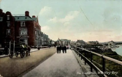 Ak Whitley Bay North East, Promenade,  Esplanade, Menschen, Pferdewagen