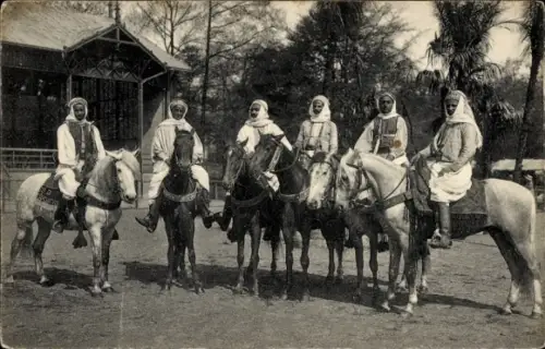Ak Marquardt's Beduinen-Karawane, Reitergruppe