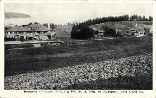 PC Pointe-au-Pic Québec Canada, Kennedy Cottages