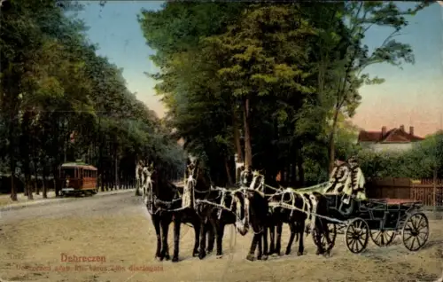 Ak Debreczen Debrecen Debrezin Ungarn, Pferdewagen, Straßenbahn, Bäume,   Szenerie