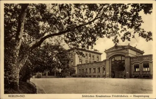 Ak Berlin Friedrichshain, Städtisches Krankenhaus, Haupteingang 