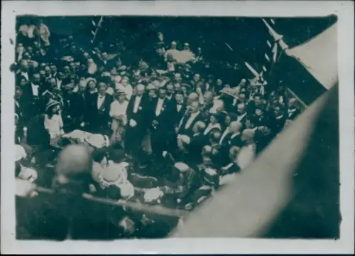 Foto Präsident Raymond Poincaré, Menschenansammlung