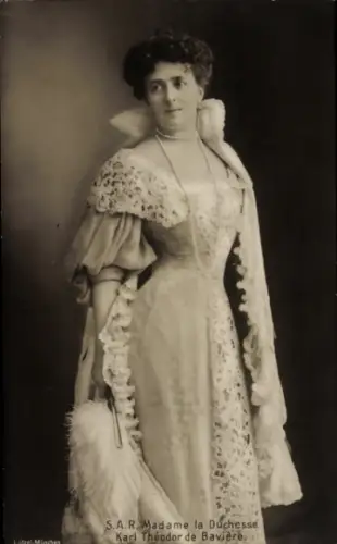 Ak Herzogin Karl Theodor in Bayern, Maria Josepha von Portugal, Portrait