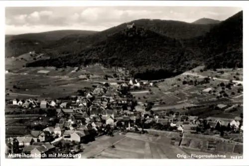 Ak Hambach Neustadt an der Weinstraße, Maxburg, Hambacher Schloss, Fliegeraufnahme