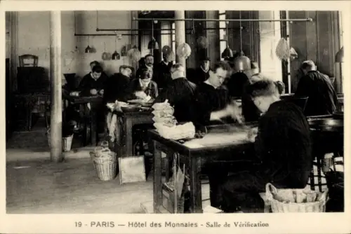 Ak Paris, Hotel des Monnaies, Salle de Verification