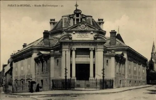 CPA Paray le Monial Saône et Loire, Musée Eucharistique