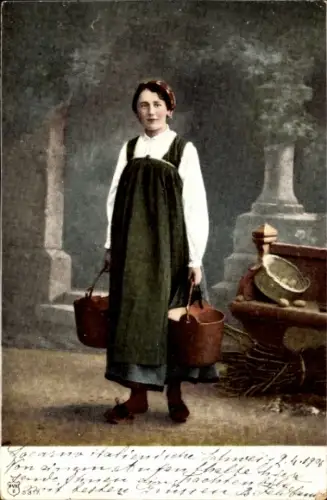Ak Schweizerische Tracht, Frau mit zwei Eimern, Porträt
