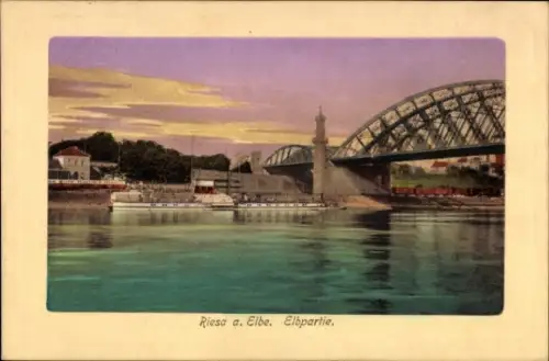 Ak Riesa an der Elbe Sachsen, Riesa an der Elbe, Elbpartie, Schiffe, Brücke, Wasser