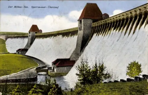 Ak Möhnesee in Westfalen, Möhnetalsperre, Sperrmauer-Überlauf