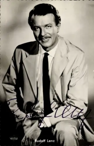 Ak Schauspieler Rudolf Lenz, Portrait im Anzug, Heimatlos, Autogramm
