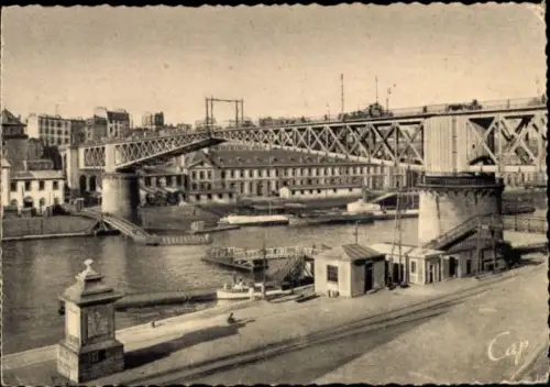 Ak Brest Finistère,  Pont National, Arsenal