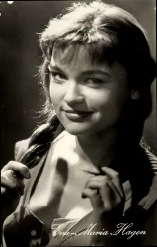 Ak Schauspielerin Eva-Maria Hagen, Portrait