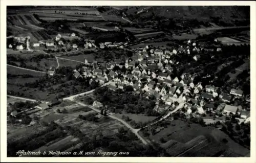 Ak Affaltrach Obersulm in Württemberg, Luftaufnahme von Affaltrach, landschaftlich, viele Häuser