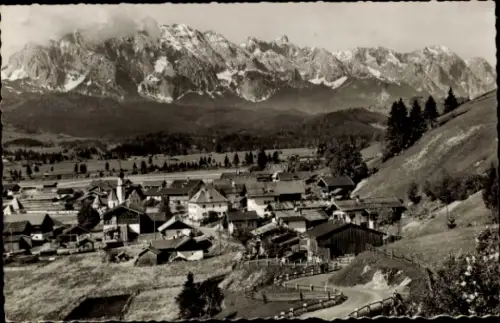 Ak Wallgau Oberbayern, Berglandschaft,  Wetterstein, Dreitorspitze 2635 m