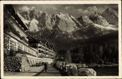 Ak Garmisch Partenkirchen in Oberbayern, Berglandschaft, Elbsee, Hotel, Zugspitzmassiv