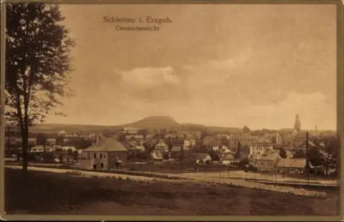Ak Schlettau im Erzgebirge, Gesamtansicht von Schlettau, Erzgebirge, Landschaft, Gebäude
