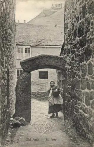 PC St Ives Cornwall England, Old Arch