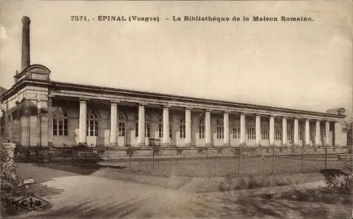 Ak Épinal Lothringen Vosges, Bibliothek der Maison Romaine,  Vosges,  Architektur
