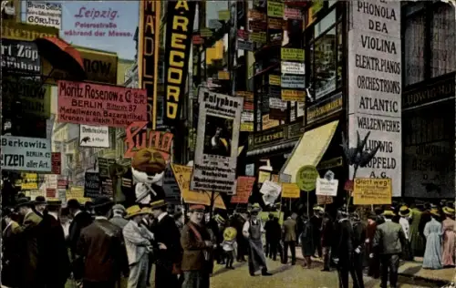 Ak Leipzig in Sachsen, Petersstraße während der Messe, Plakate, Polyphon