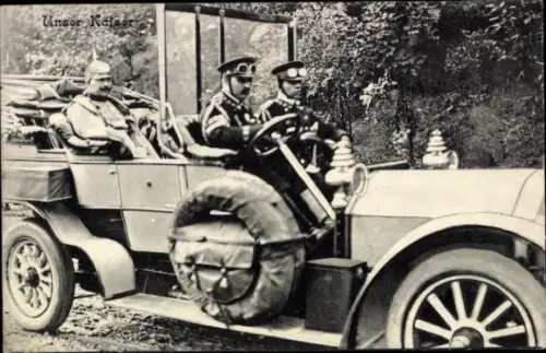 Ak Kaiser Wilhelm II. im Auto, Deutscher Kaiser