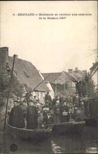 Ak Béhuard Maine-et-Loire, Habitants se rendant aux exercices de la Mission 1907