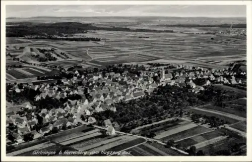 Ak Gärtringen in Württemberg, Luftaufnahme von  Herrenberg, Felder, Häuser