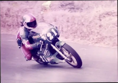 Foto Motorradrennfahrer Roland Freymond, Motorrad