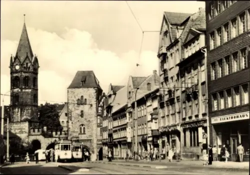 Ak Lutherstadt Eisenach in Thüringen, Nicolaitor, Platz der Deutsch-Sowjetischen Freundschaft