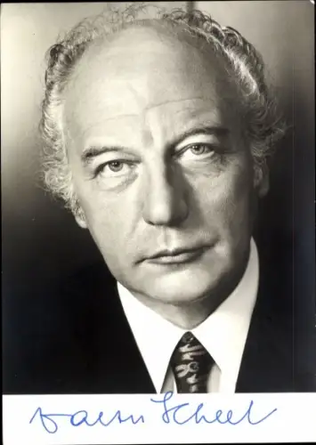Ak Politiker Walter Scheel, Bundespräsident, Portrait, Autogramm