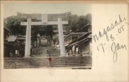 Ak Nagasaki Präfektur Nagasaki Japan, Torii, Treppe, Geschäfte, Menschen, farbig, 