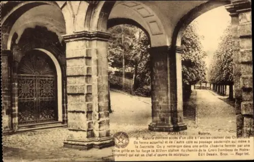 Ak Montaigu Vendee, Vorderseite zeigt Galerie, alten Kloster, Passage zur Sakristei, XIV. Station