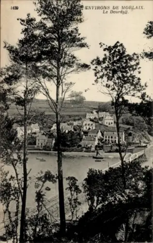 Ak Morlaix Finistère, Landschaft mit Bäumen, Häusern, Wasser, Booten, Umgebung von Morlaix