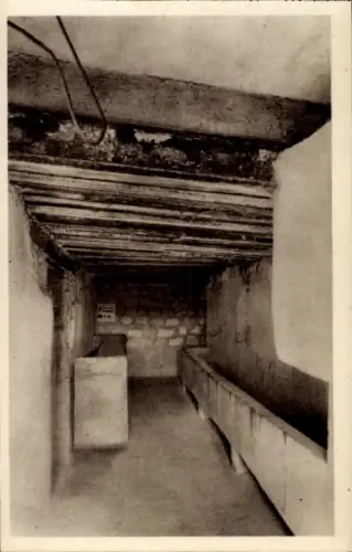 CPA Douaumont Lorraine Meuse, Fort Vaux, Lavoir et Lavabos