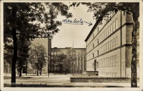 Ak Chemnitz in Sachsen, Realgymnasium und Industrieschule, Bäume, Gebäude