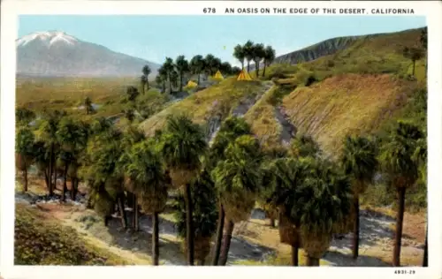 Ak Death Valley Kalifornien USA, Oase am Rand der Wüste, Palmen, Zelte, Berg im Hintergrund