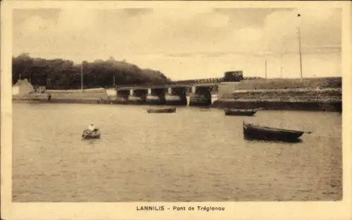 Ak Lannilis Finistère, Brücke, Boote, Wasser, Landschaft,  Pont de Tréglonou