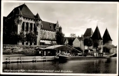 Ak Marienburg Hildesheim in Niedersachsen, Hochmeisterpalast, Brücktor,  Fluss, Schiff