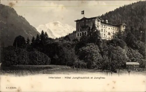 Ak Interlaken Kanton Bern Schweiz, Hôtel Jungfraublick, Jungfrau, Berge, Bäume, Wiese