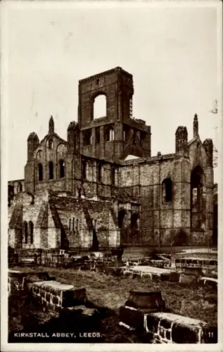 Ak Leeds Yorkshire England, Kirkstall Abbey,  Ruinen, Fotografie