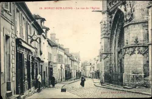 Ak Moret Seine et Marne, La Rue de l´Église