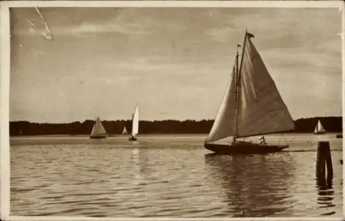Ak Seepanorama, Segelboote